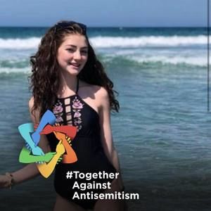 Meet your Posher, Lucy